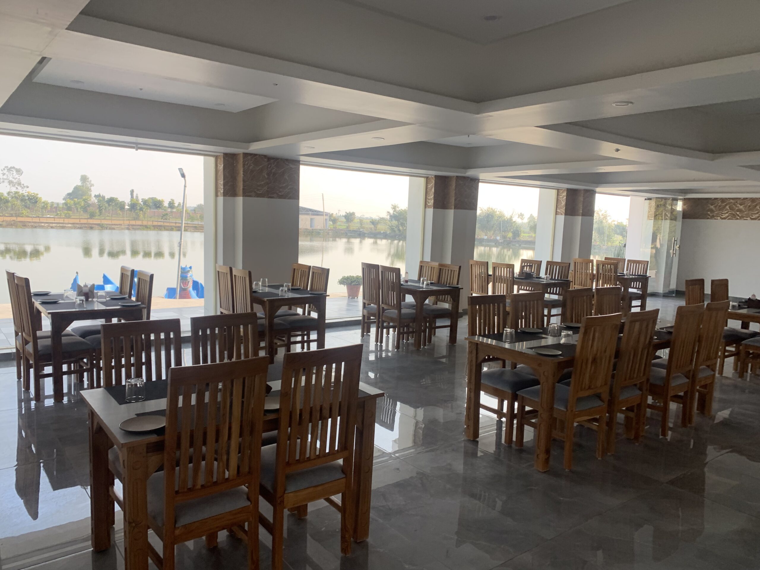 Home f653c378 e4b8 490e 9c78 5ad87f7d38e5 (1)